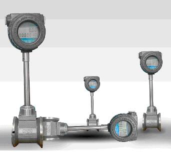 What are the specifications of the liquid flow meter?
