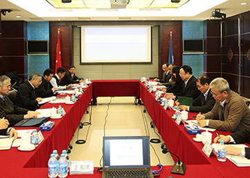 Puguang instrument held a major meeting