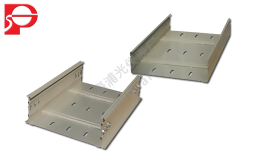 Tray type large span cable tray